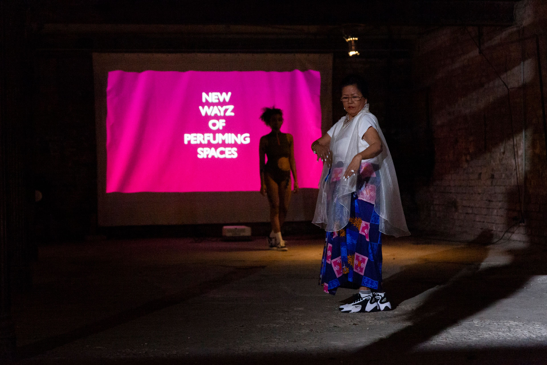 perfume_gro├ƒ_by_marisel_bongola_41